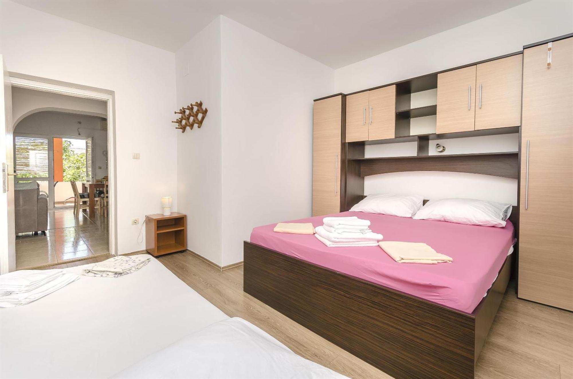 Apartments Sanja Tribalj エクステリア 写真