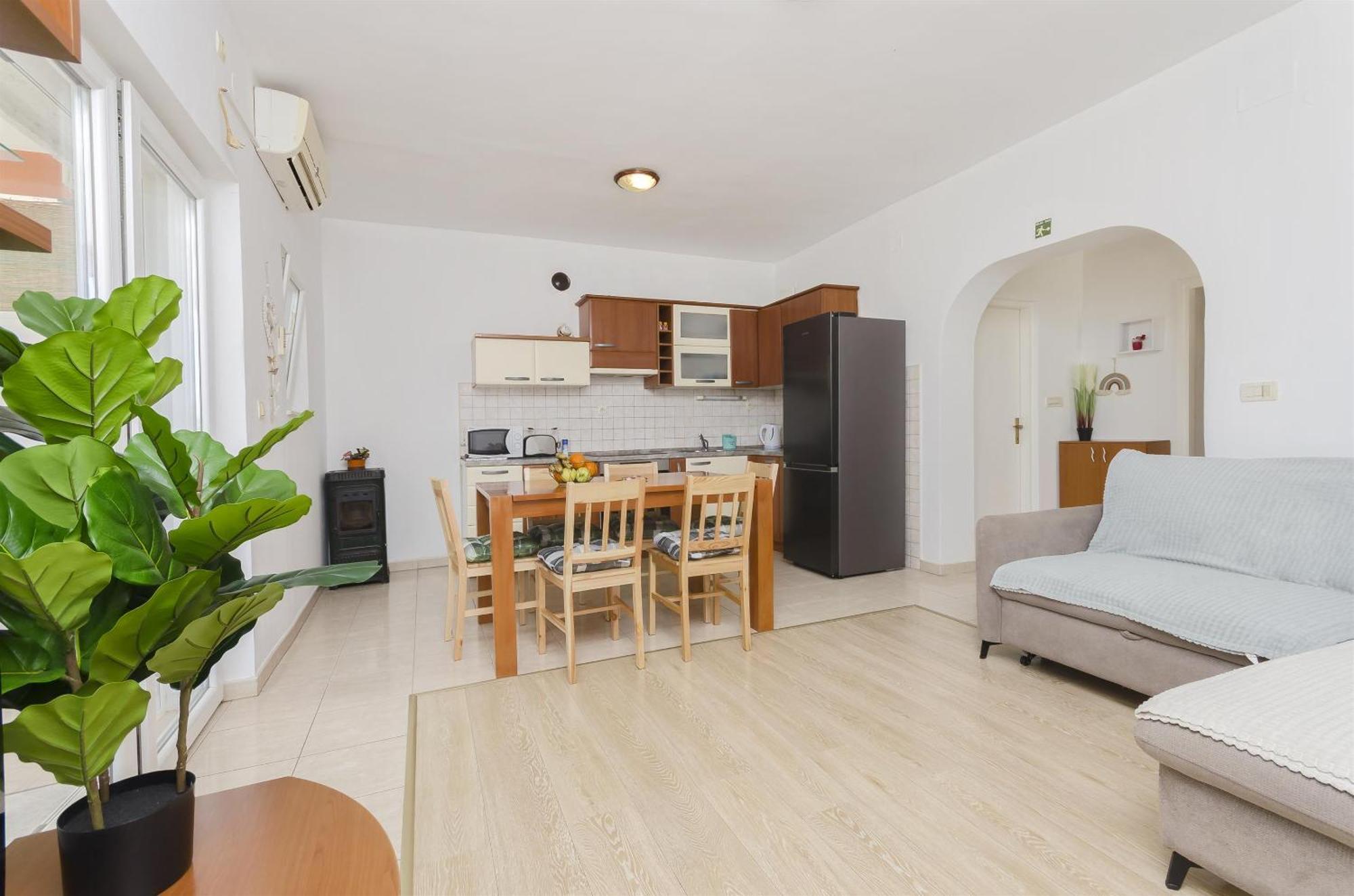 Apartments Sanja Tribalj エクステリア 写真