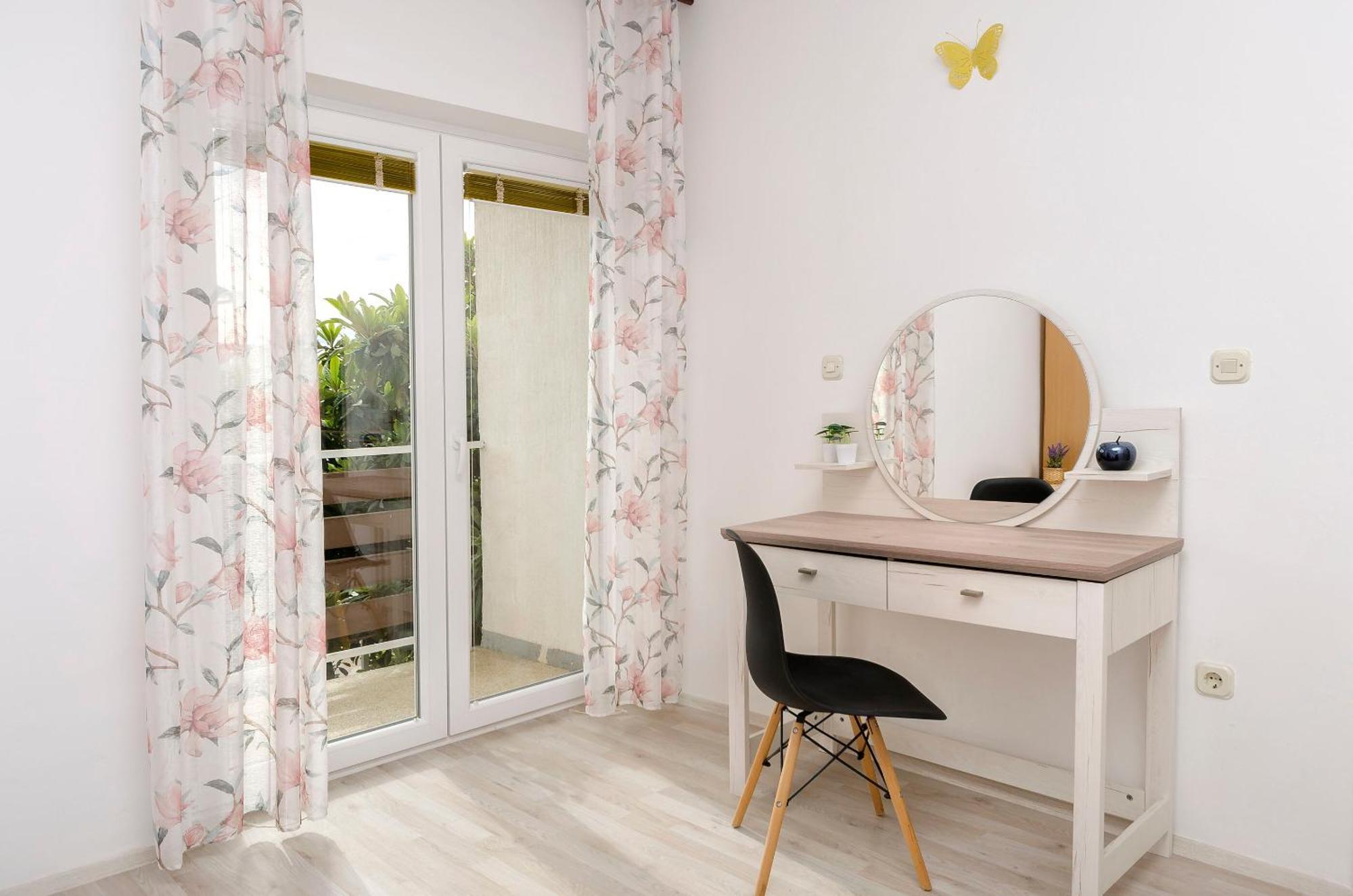 Apartments Sanja Tribalj エクステリア 写真